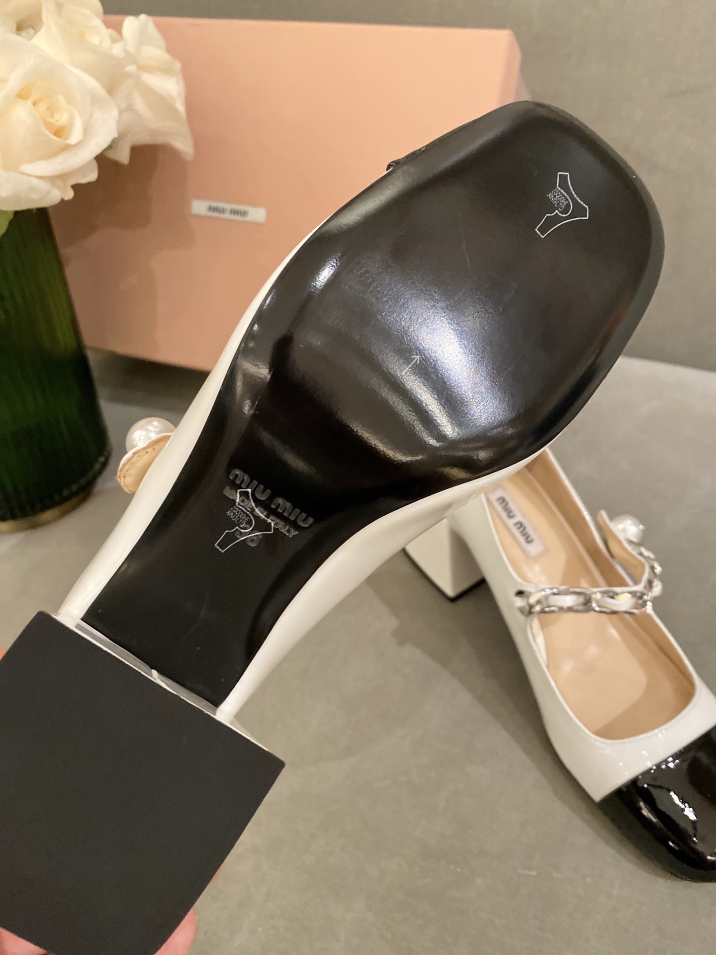 Women's high heels